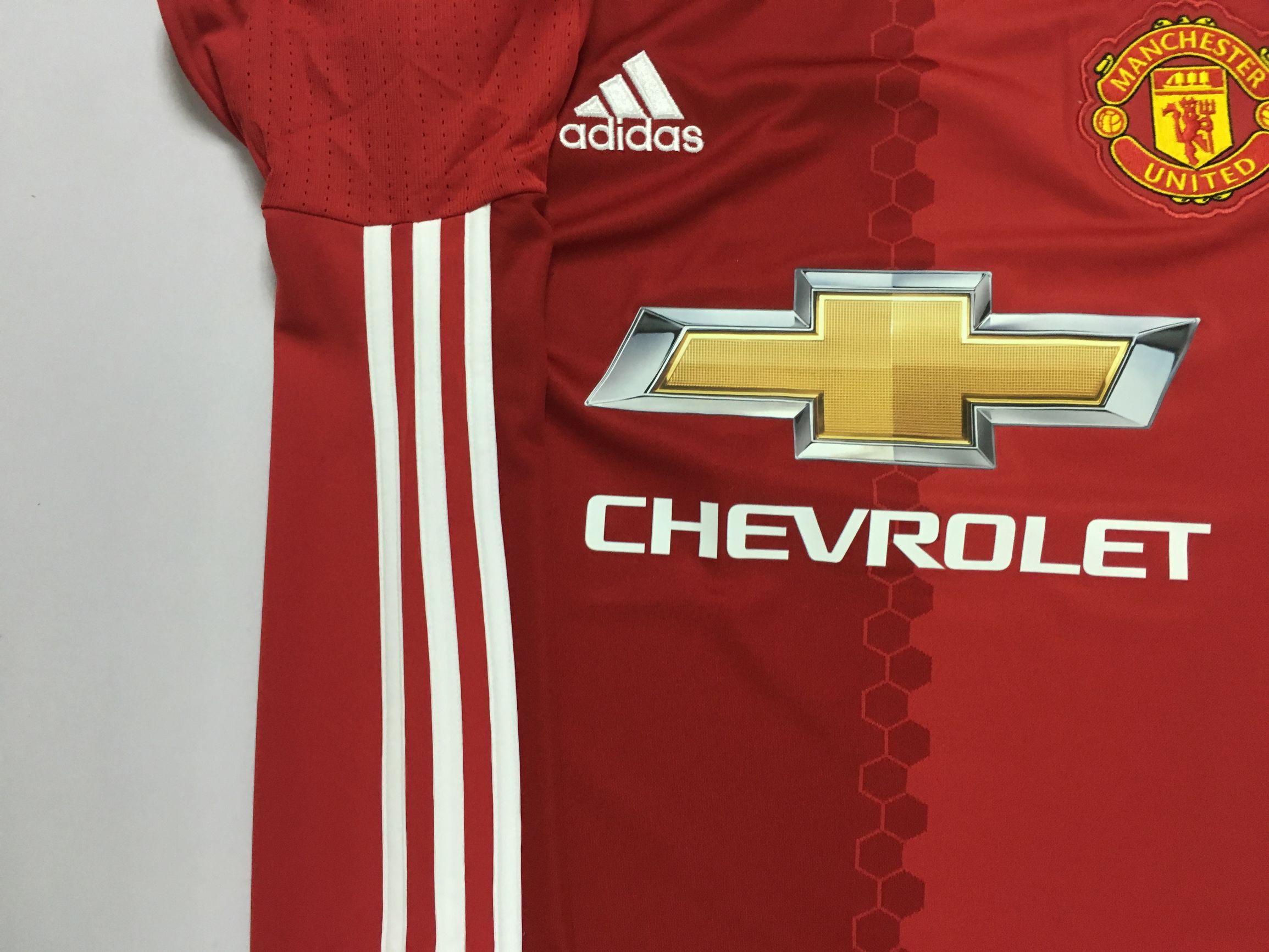 曼联2017-2018球员版球衣评测 (曼联07-08赛季客场黑色长袖球衣)