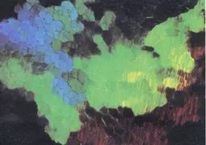 莎士比亚都为之倾倒的宝石，你的珠宝箱里不能没有一颗欧泊！