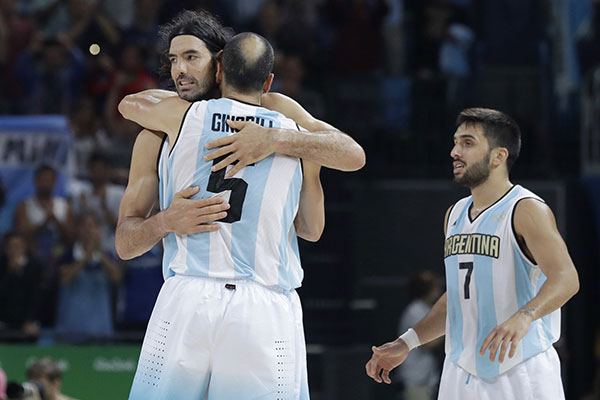 马努潘帕斯雄鹰,潘帕斯雄鹰马努