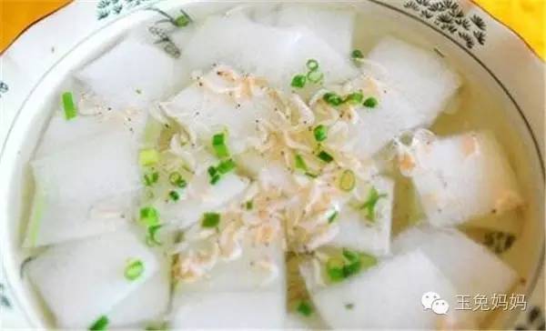 孕期浮肿不可怕，知道这些“消”掉它！