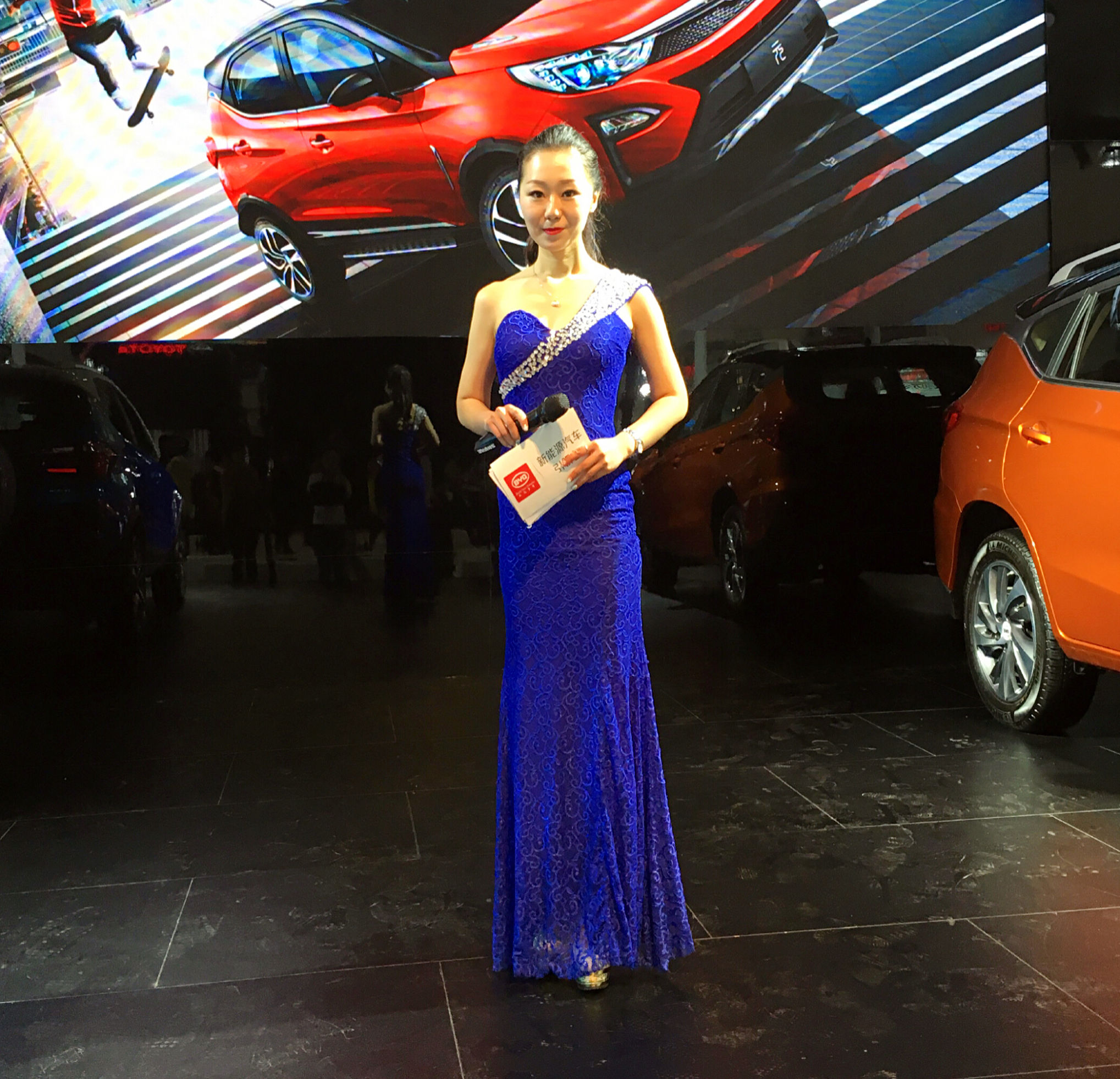 温婉典雅——《艺术匯》独家推荐青年主持人婷婷