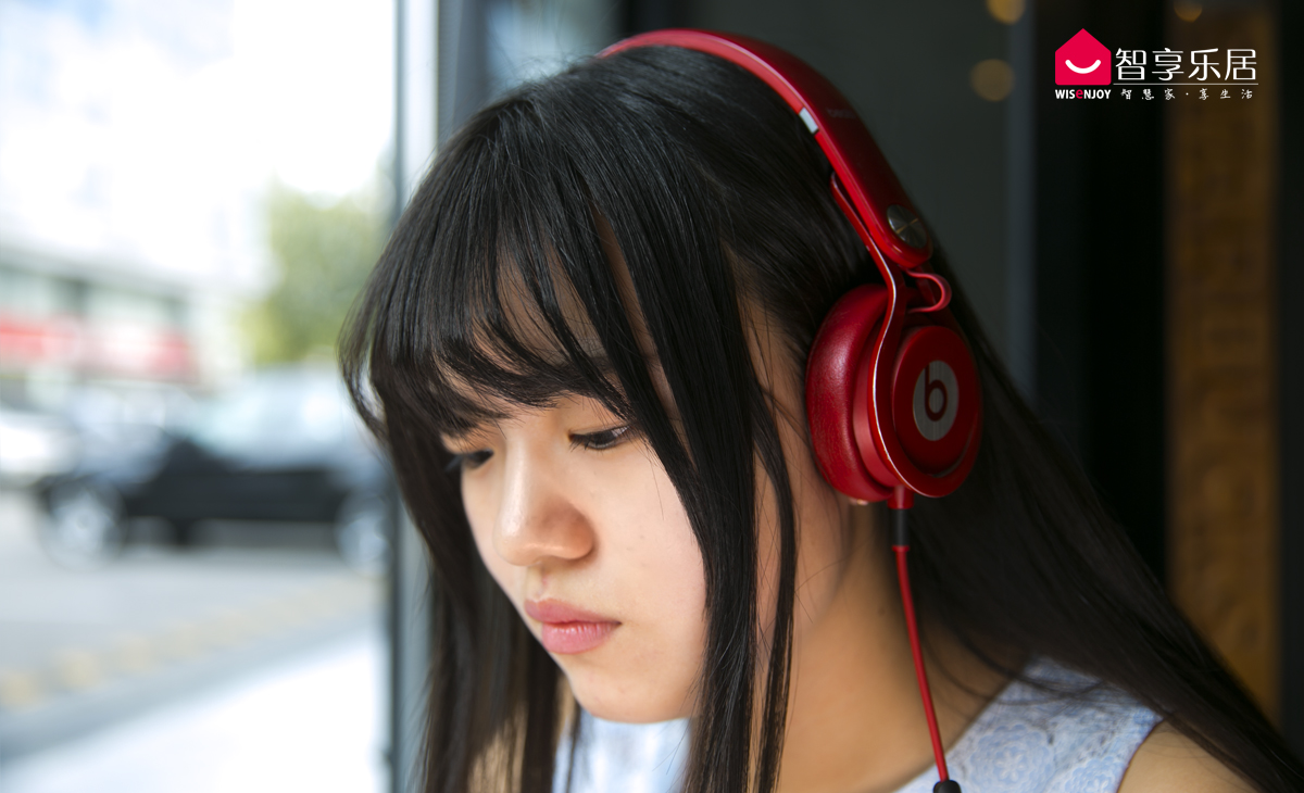编辑部八卦讲述办公室耳机选购的那些事