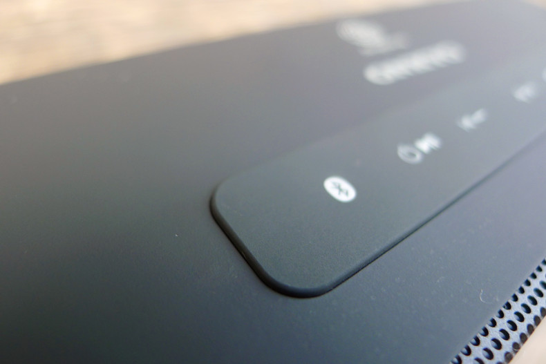 内置智能语音相互的安桥音箱动手玩