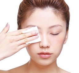 例假期间脸上长痘痘怎么调理,教你如何去除姨妈痘痘