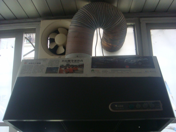 商用厨房排烟管安装视频教程,厨房排烟管的做法