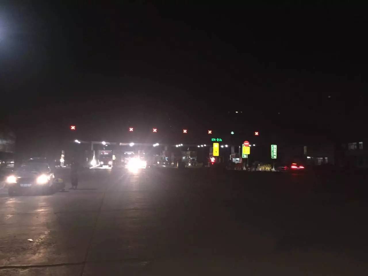 男童被剪刀刺伤致大动脉破裂出血,太阳穴被剪刀刺伤会怎么样