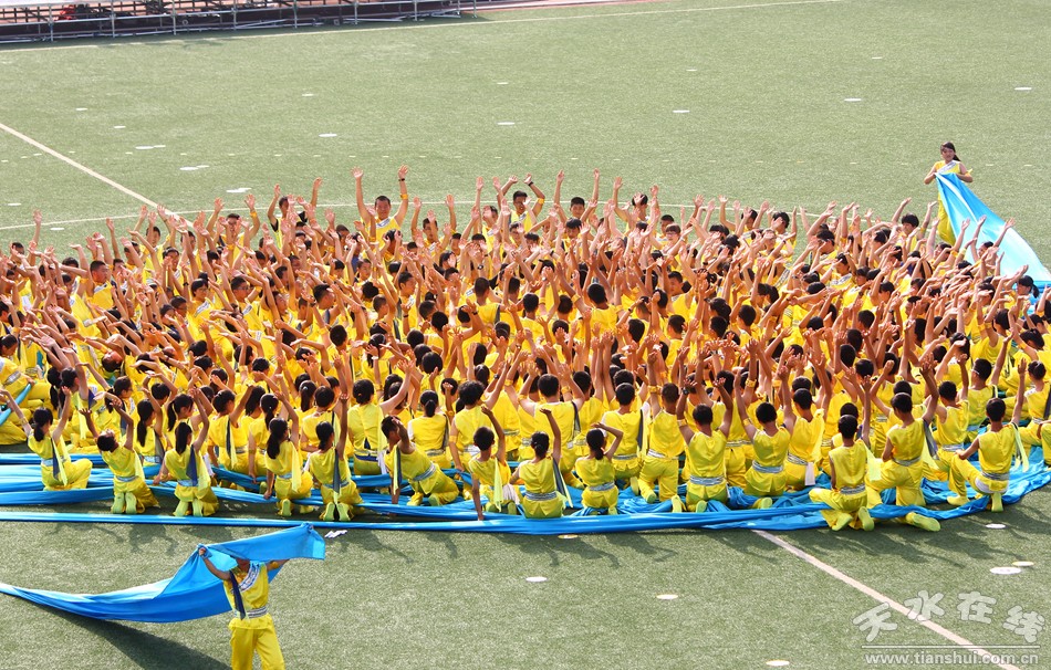 甘肃省第四届中学生运动会开幕式,甘肃省第十五届省运会开幕式图片