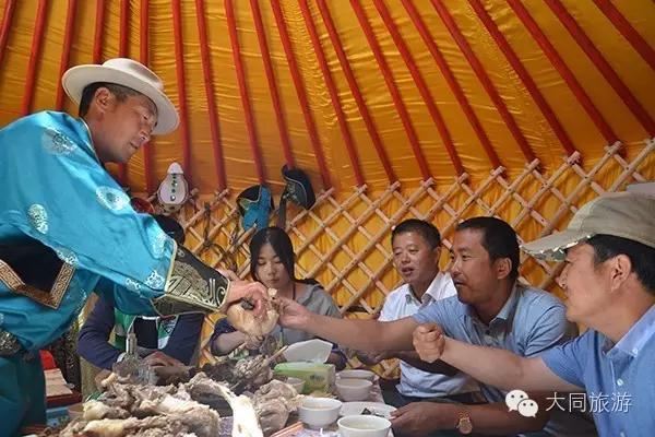 辉腾锡勒草原黄花沟10月,11月辉腾锡勒黄花沟草原旅游区