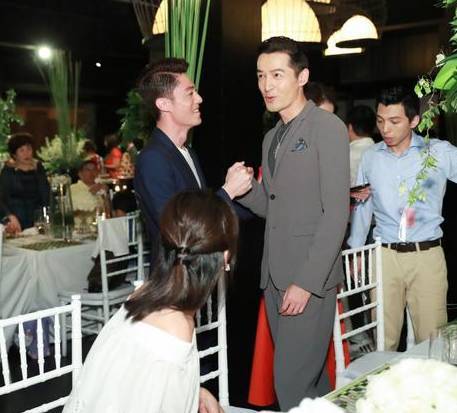 陈柏霖对林依晨动心,陈柏霖喜欢林依晨吗