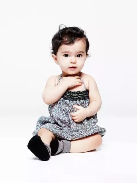 新生儿黄疸发烧充血怎么办,发烧且身上出现黄疸怎么回事