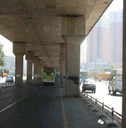 桥底滨水空间,桥底空间利用