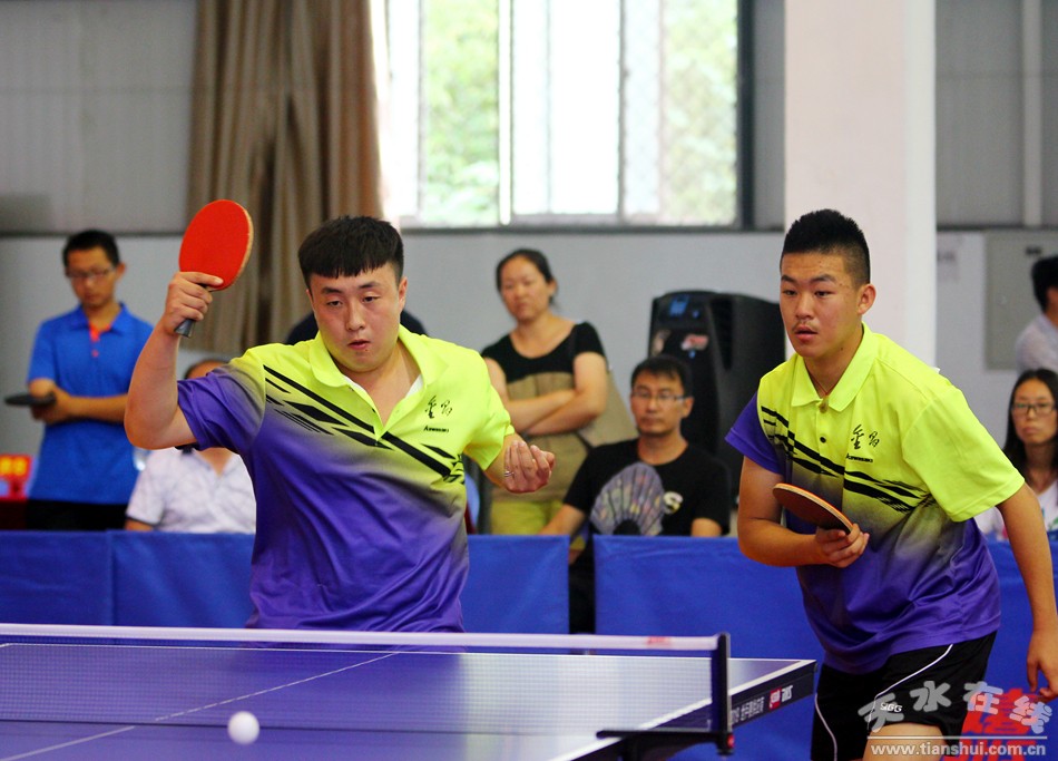 甘肃省第三届中学生运动会8月9日比赛掠影,组图