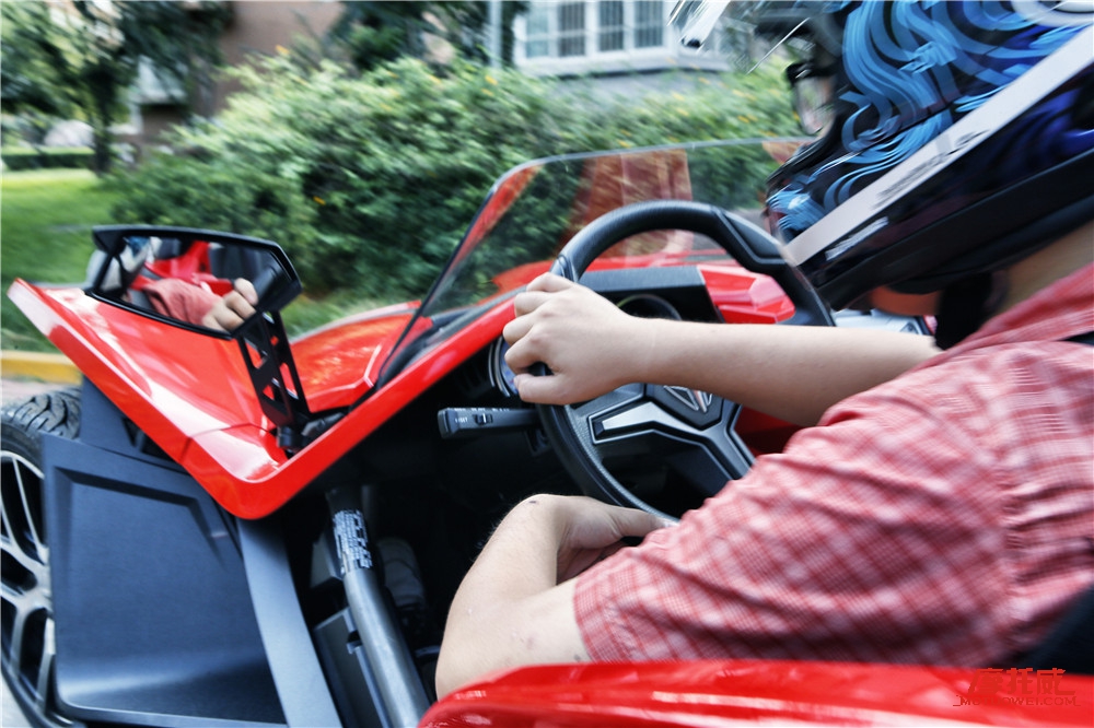 北极星slingshot如何打开机盖,北极星slingshot在国内可以开吗