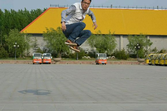 ps大神恶搞p图,被ps大神恶搞的图片笑掉我牙了