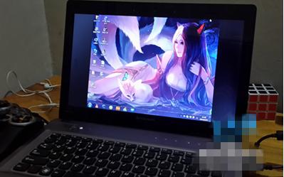 宽屏显示器屏幕不能全屏显示,显示器没有显示全屏