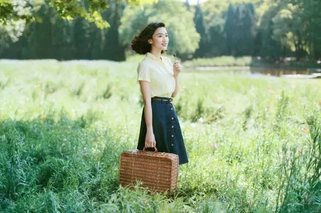 佳能4000到5000最值得入手的微单,微单相机推荐3000至4000