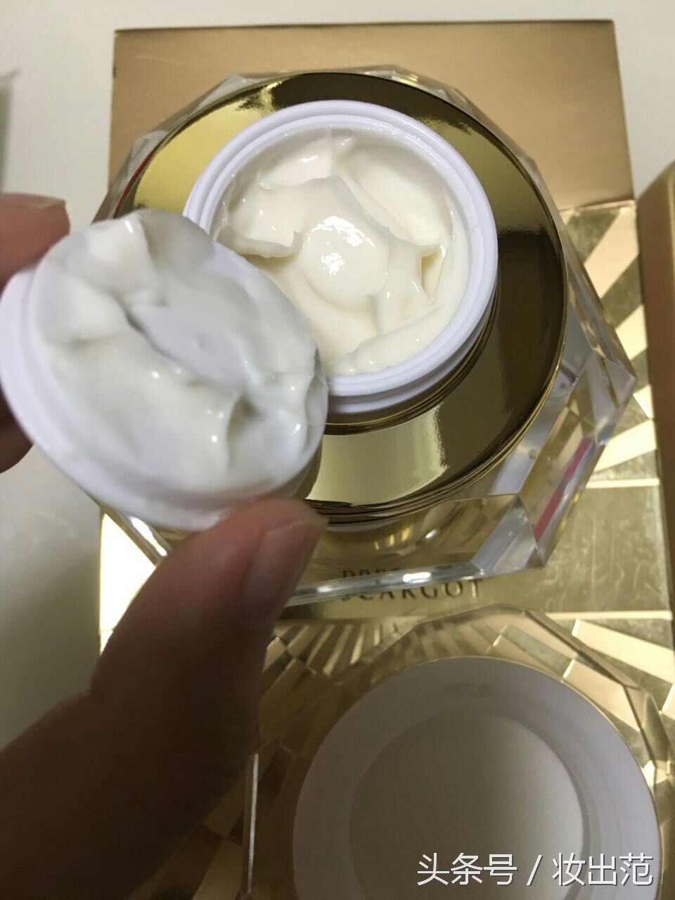 满脸痘痘怎么治学生,男生满脸痘痘怎么治