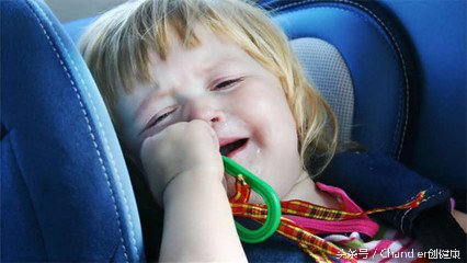 防止孩子晕车的小窍门,防小孩晕车小窍门