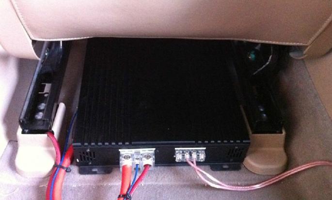 五菱宏光miniev马卡龙音响改装,五菱宏光v前门加装音响喇叭