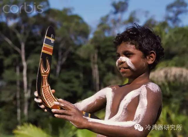 原始社会狩猎采集视频,原始时代狩猎都用什么武器