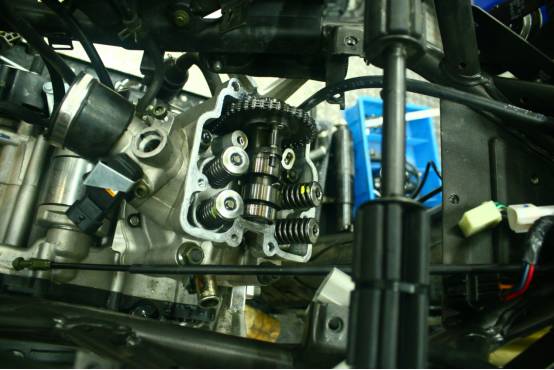 一探究竟！专业拆解告诉你RZ3何以称为“街霸”