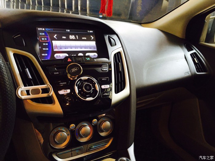 2012款新福克斯变速箱保养年限,2012款新福克斯功能介绍