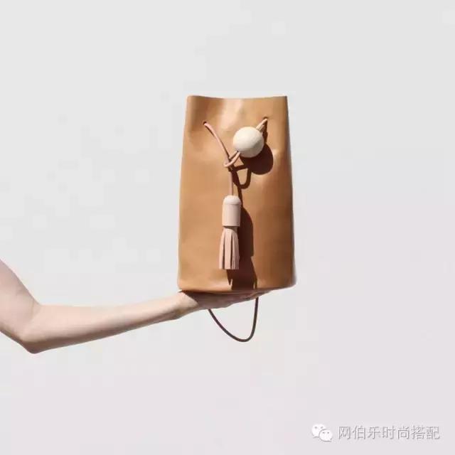 装逼有技巧，如何让小众包助你成为焦点