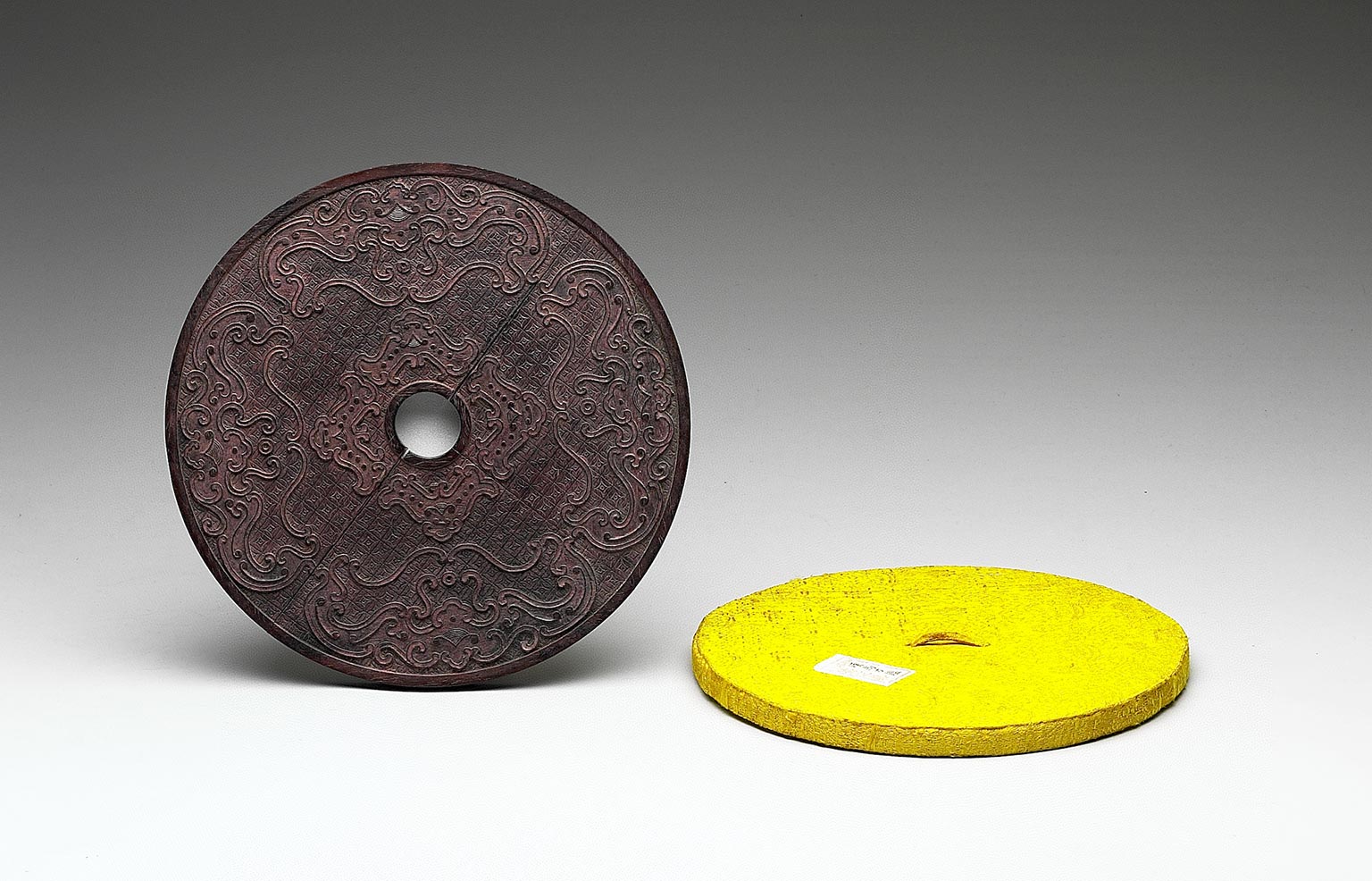 清宫皇帝们精美绝伦的镜子，朕照镜子可不只是看“帅不帅”的！