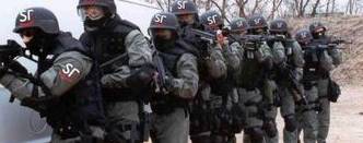 云老王！28年22个娃认他当爹