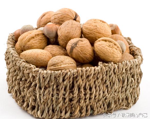 核桃的好处你知道多少,核桃是好东西还是坏的