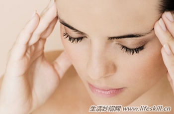 女人脸色暗沉发黄怎么调理,女人脸色发黄怎么食补