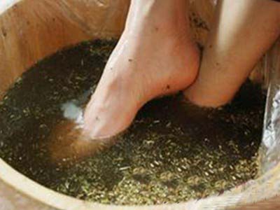 艾草稻草灰,艾叶和草灰