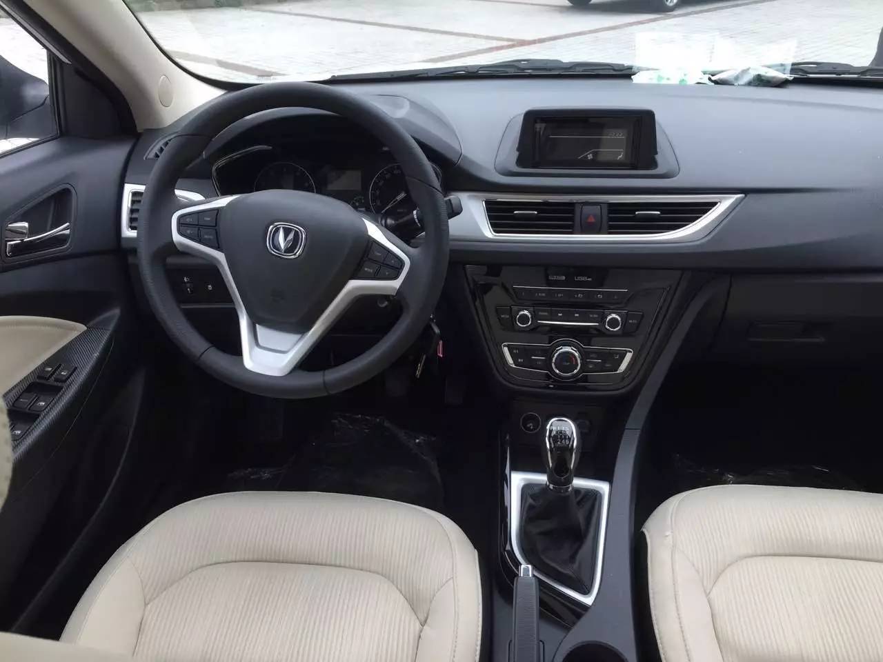 1.6t长安悦翔v7,长安悦翔v7十六万公里用车感受