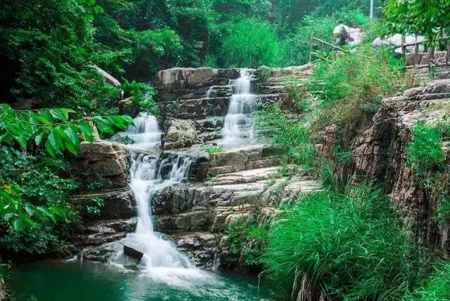 悬泉飞瀑的风景图,悬泉山瀑布在什么地方