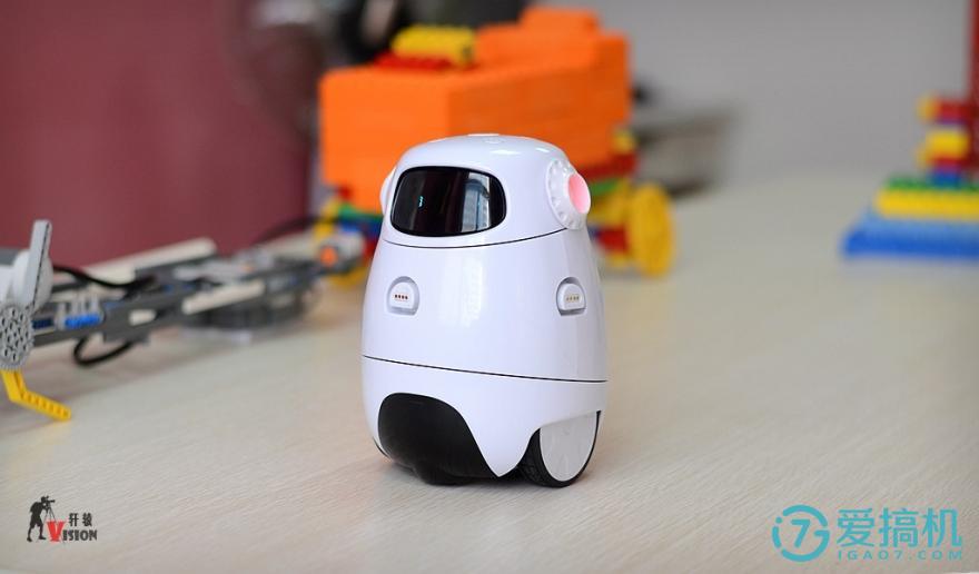 让孩子喜欢编程的视频,小卡智能编程