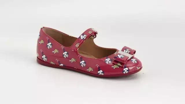 鞋子流行爆款品牌,鞋子新品本季爆品