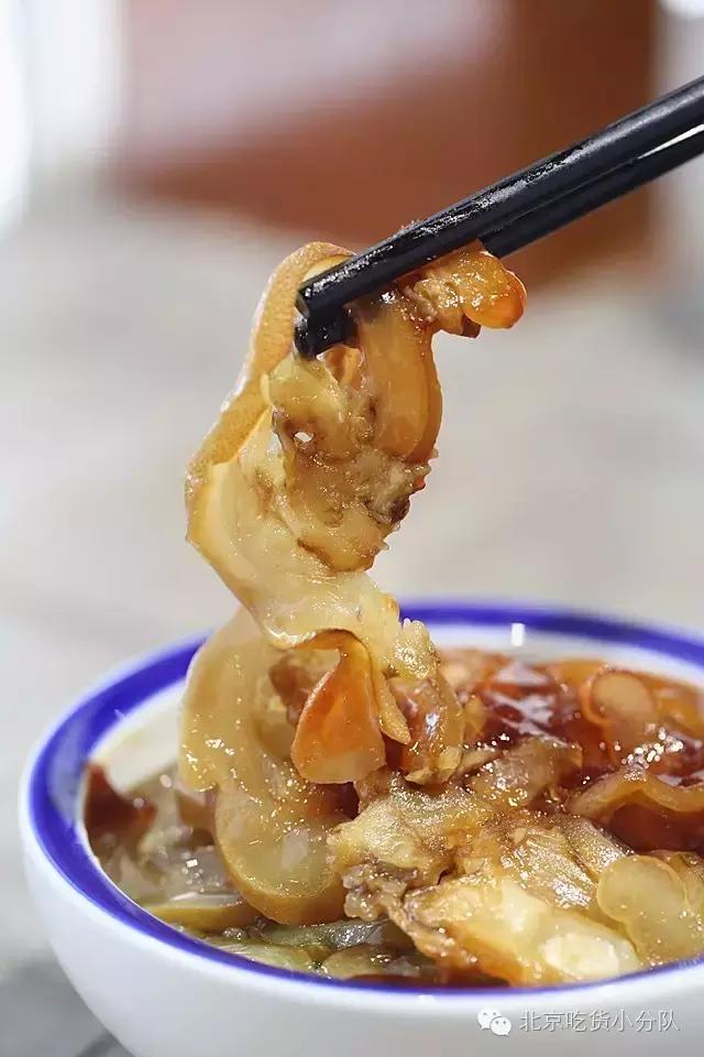 这道菜一上桌就勾起人动筷的欲望,这道菜只用两分钟就能学会