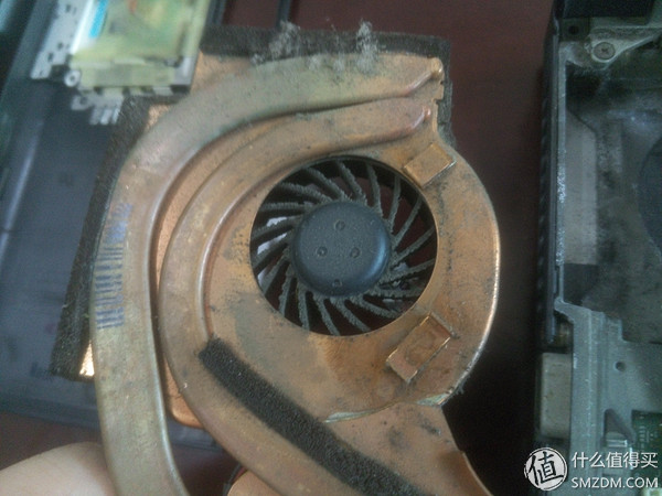 ibmt61笔记本拆机换固态硬盘,ibmt60拆机清灰教程