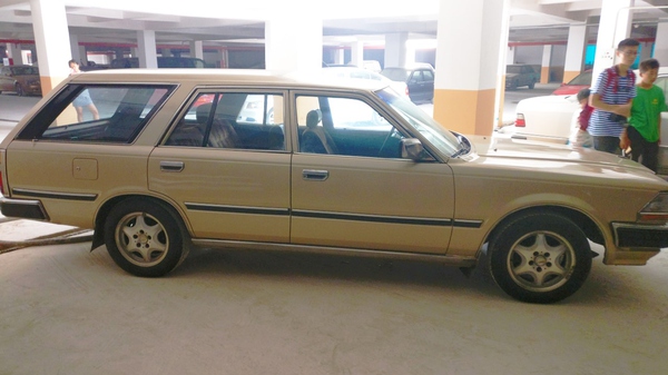 日产公爵王2015款旗舰,一代经典日产公爵王