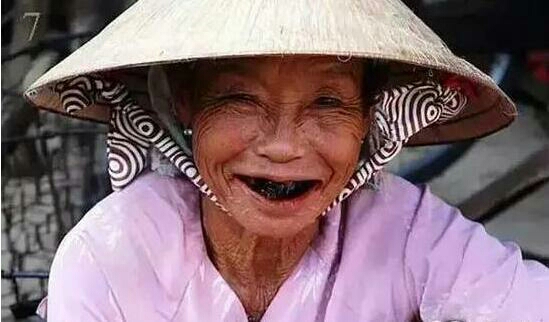 去越南旅游遇到漂亮美女 (去越南旅游遇到美女)