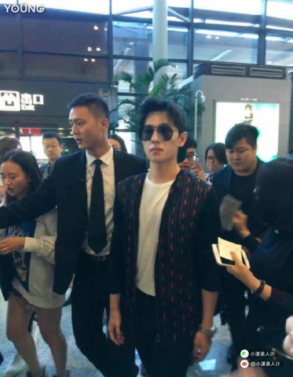 2016明星私家墨镜，杨洋、范冰冰等挚爱V牌