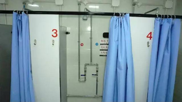 生日新衣,生日礼物衣服装扮