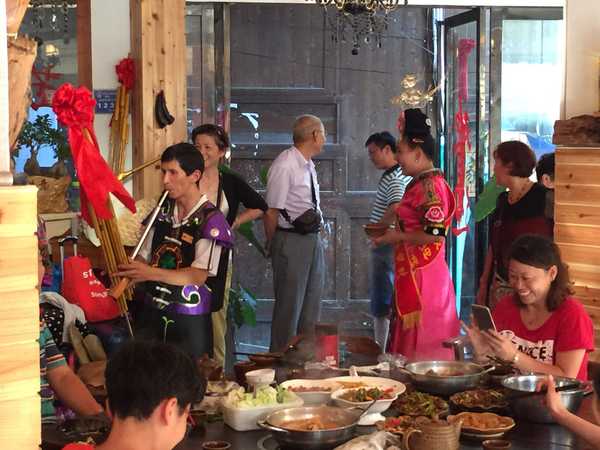 多彩贵州行西江千户苗寨,西江千户苗寨视频完整版