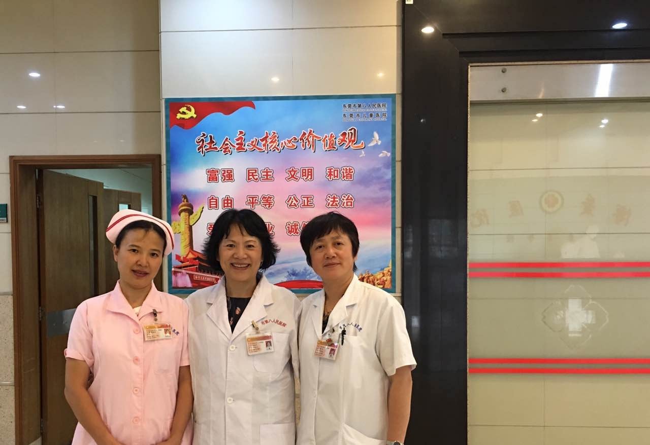 万米高空的营救,万米高空医生联手救人