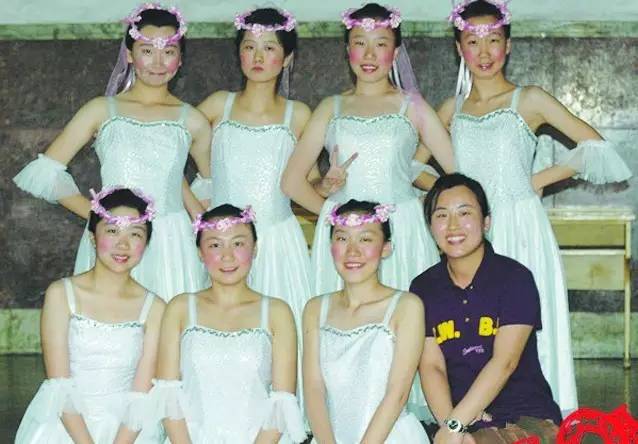 老师好健美操音乐,老师好沈阳路演