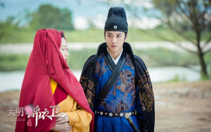 网大精品化进程加速，明星加盟有效引流，制作升级确保口碑