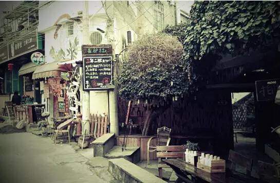 为什么年轻人还没离开厦门,多少人离开了厦门