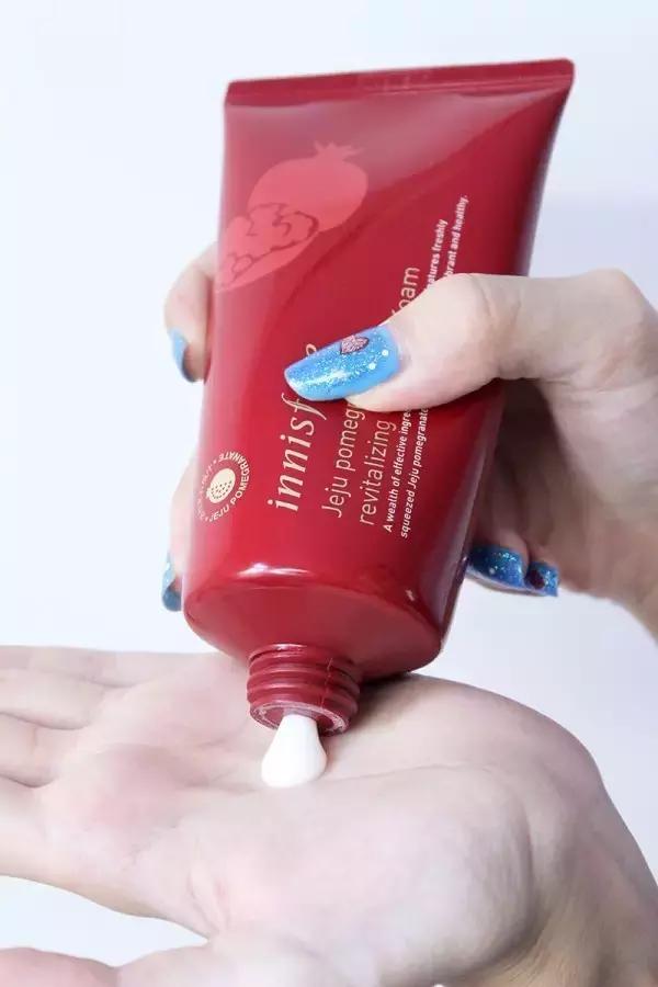 秋天皮肤保湿好物推荐,秋季干性皮肤保湿水推荐