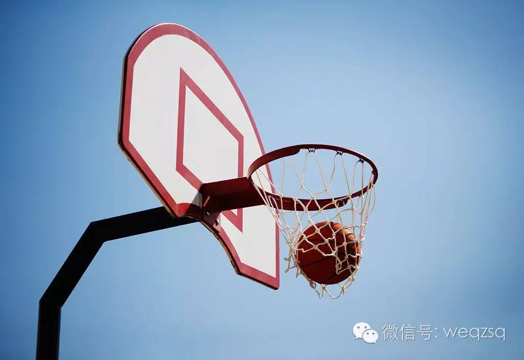 球场战术图解,野球场最实用的几个战术