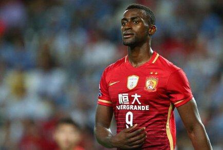 中超恒大球员最高年薪居然是他？占球队总身价一半！